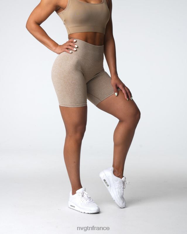 femmes XJRR2414 beige aptitude NVGTN short froissé sans coutures